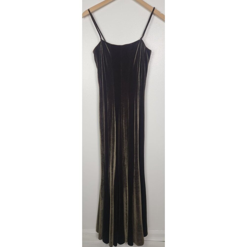 Rimini by Shaw Women's Sz. XS Green Velvet Spaghetti Strap Maxi Dress